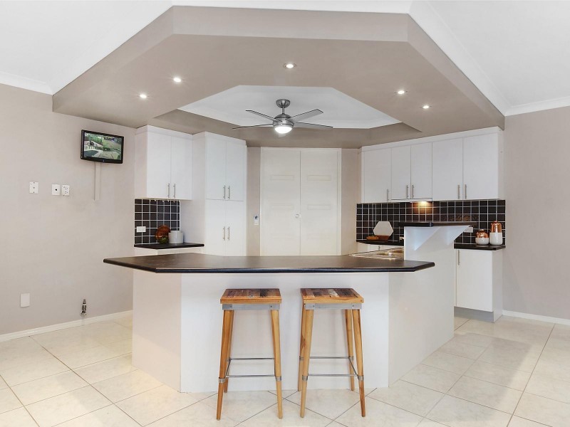 25 Moreton Ash Drive, Douglas QLD 4814