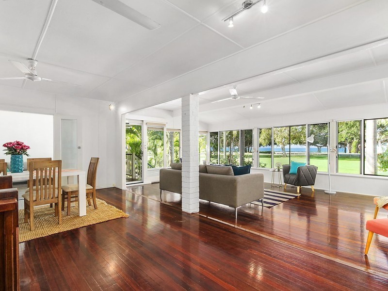 20 Palm Street, Rowes Bay QLD 4810