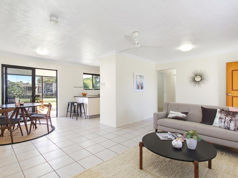 36 Whitsunday Drive, Kirwan QLD 4817