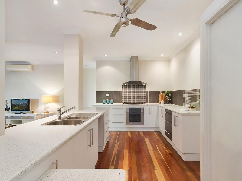 13 Horizon Drive, Douglas QLD 4814