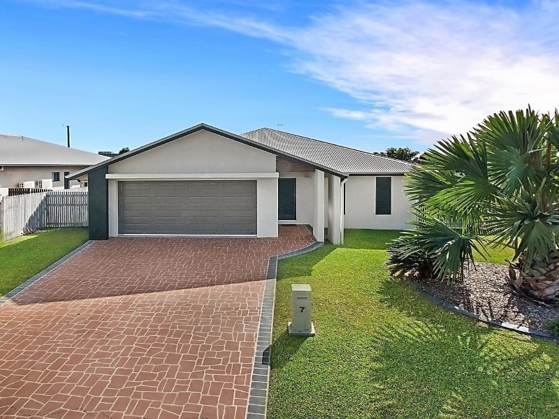 7 Rangeleigh Court, Mount Louisa QLD 4814