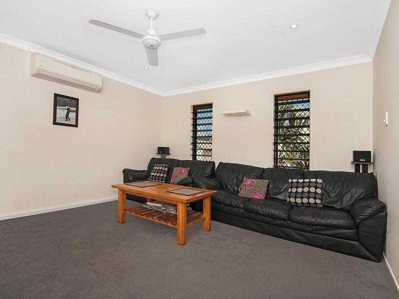 7 Rangeleigh Court, Mount Louisa QLD 4814