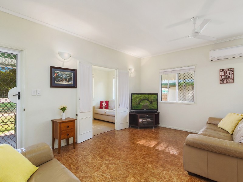 1 Bell Street, South Townsville QLD 4810