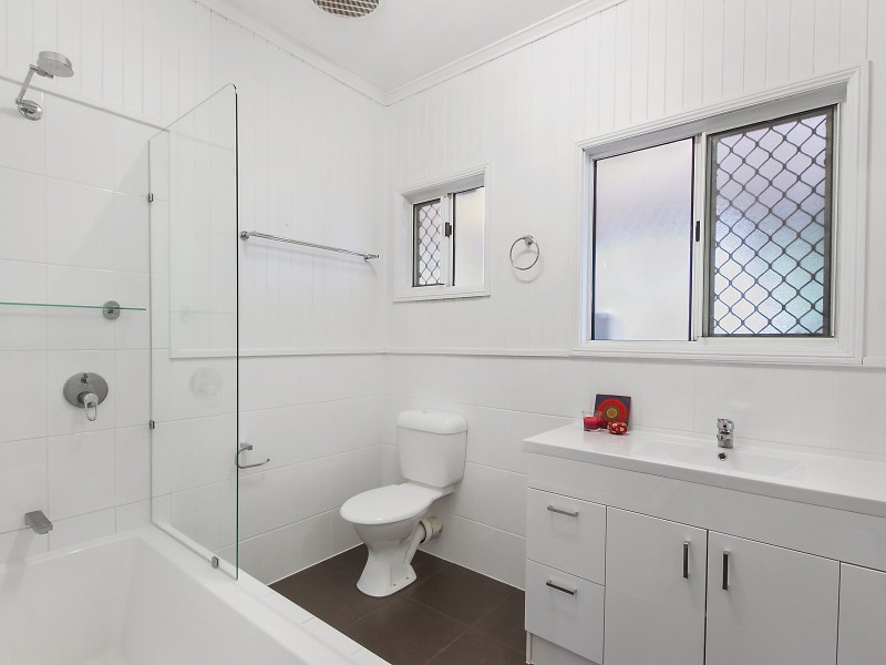 1 Bell Street, South Townsville QLD 4810