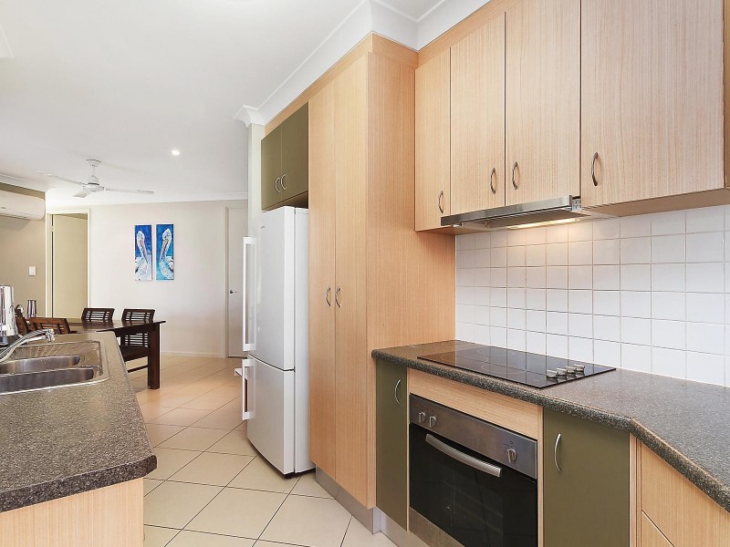 15 Tahlia Circuit, Mount Louisa QLD 4814