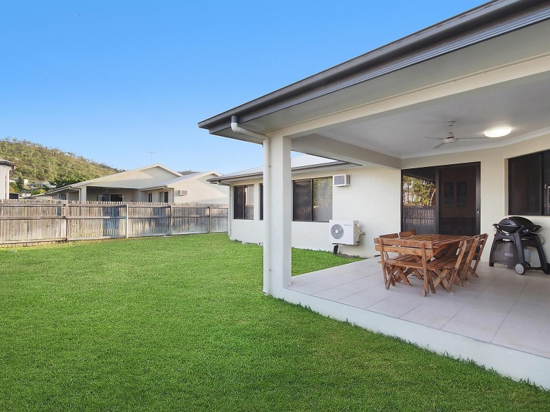 15 Tahlia Circuit, Mount Louisa QLD 4814