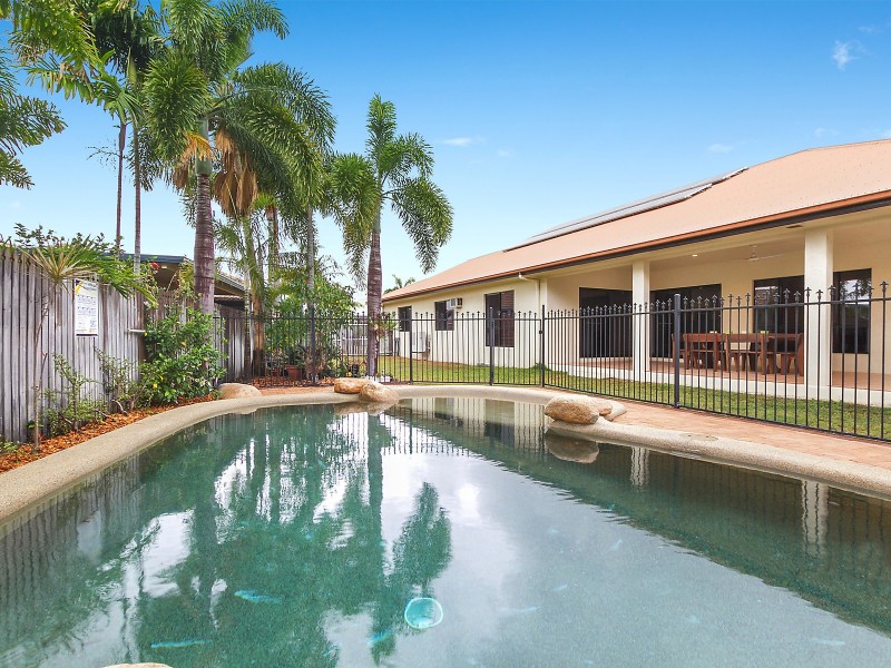 54 Southern Cross Circuit, Douglas QLD 4814