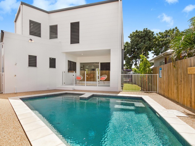 21 Ryan Street, North Ward QLD 4810