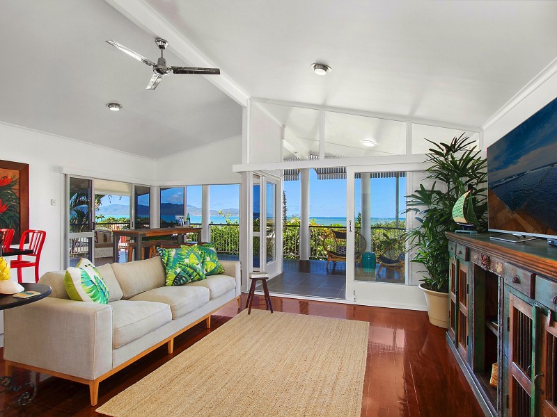 18 Eyre Street, North Ward QLD 4810