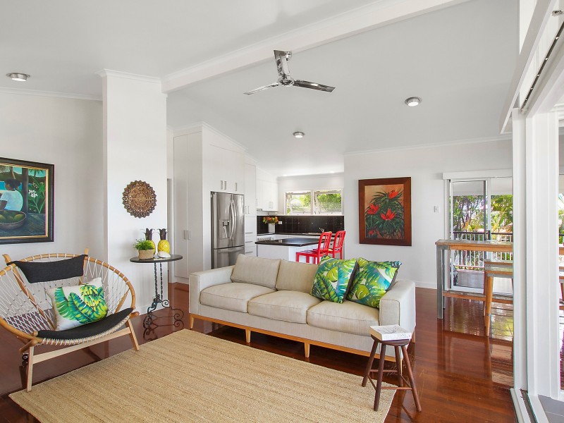 18 Eyre Street, North Ward QLD 4810