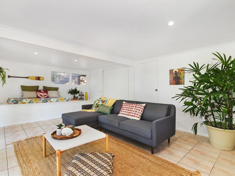 18 Eyre Street, North Ward QLD 4810