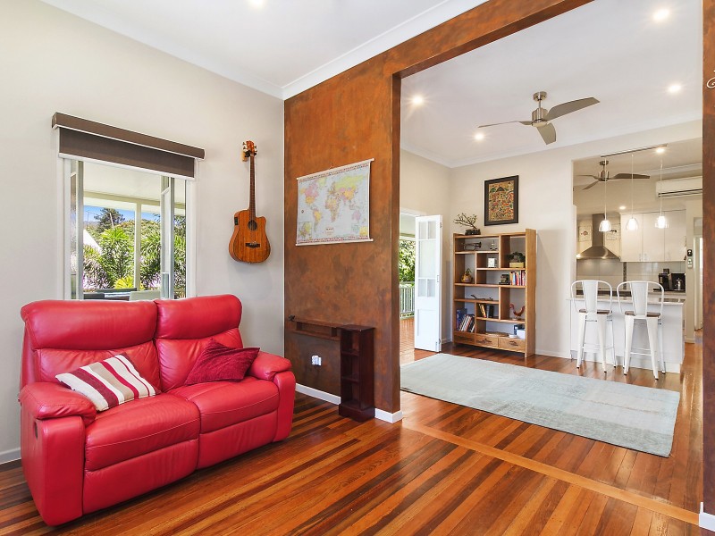 9 Estate Street, West End QLD 4810