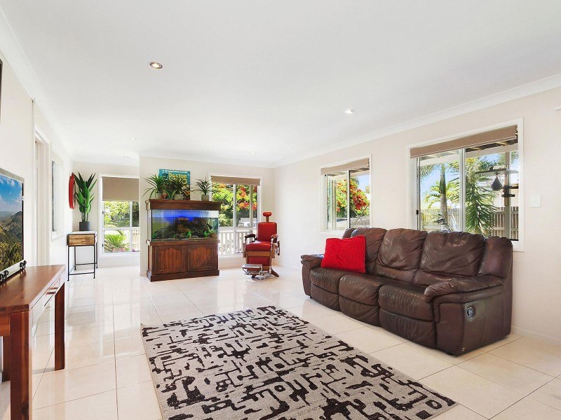 9 Estate Street, West End QLD 4810