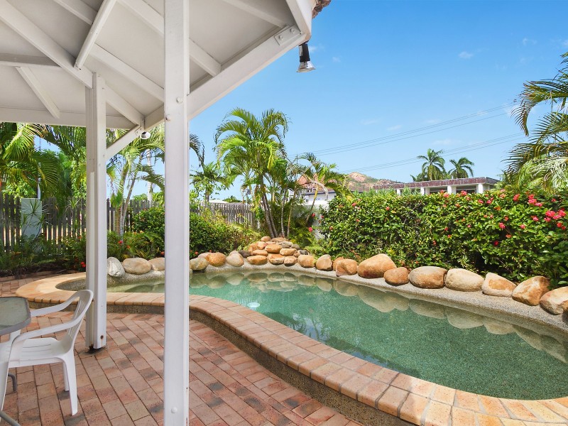 10/181 Mitchell Street, North Ward QLD 4810