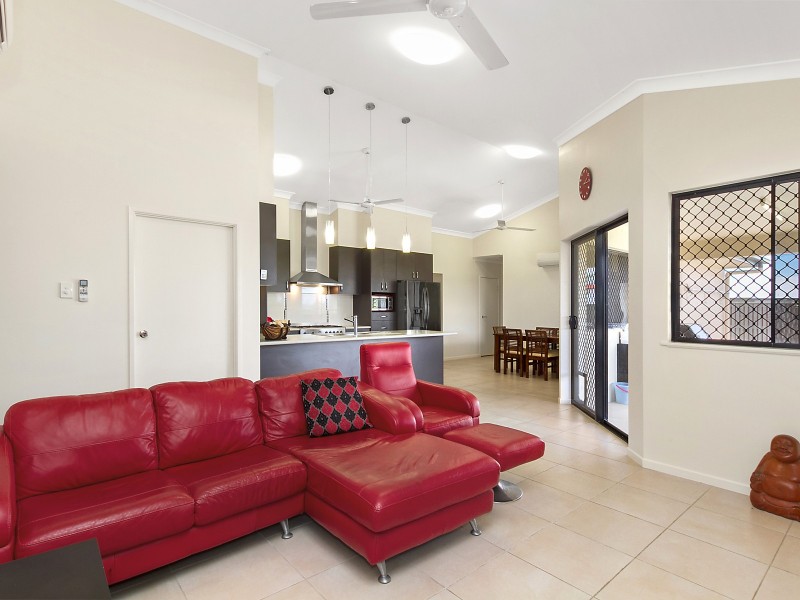 2 Goldfish Court, Burdell QLD 4818