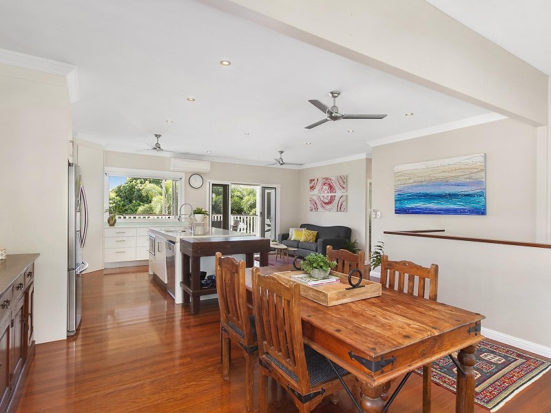 12 Parry Street, Belgian Gardens QLD 4810