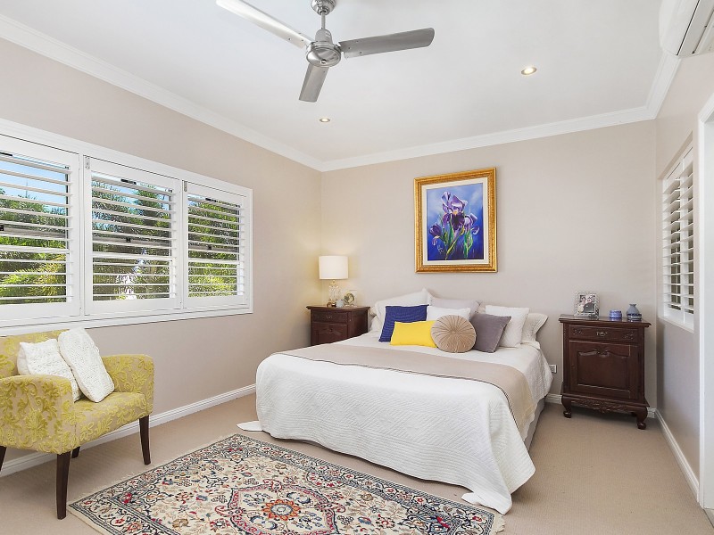 12 Parry Street, Belgian Gardens QLD 4810