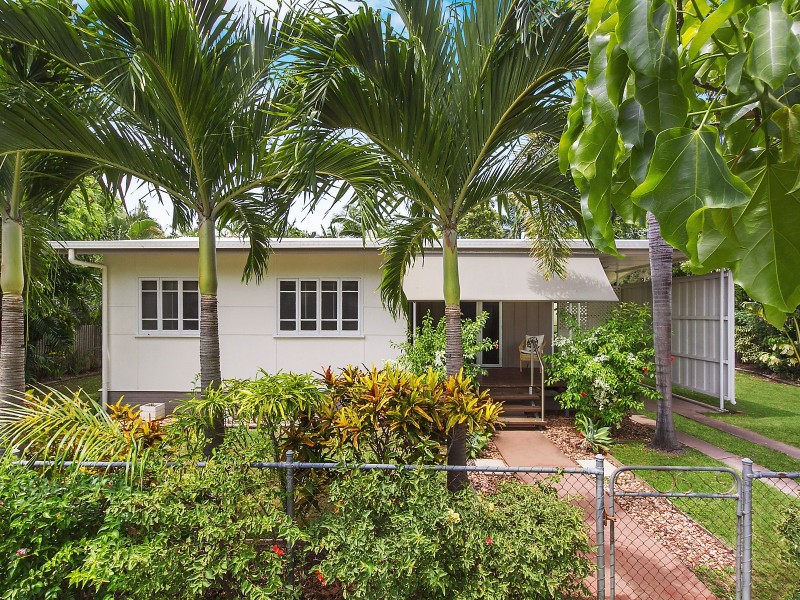 5 Bishop Street, Belgian Gardens QLD 4810