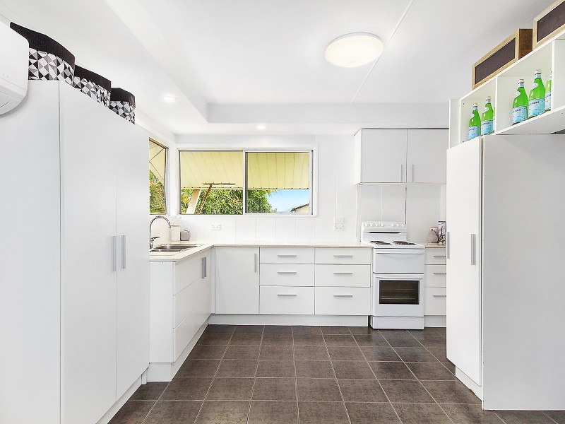 58 Queens Road, Hermit Park QLD 4812