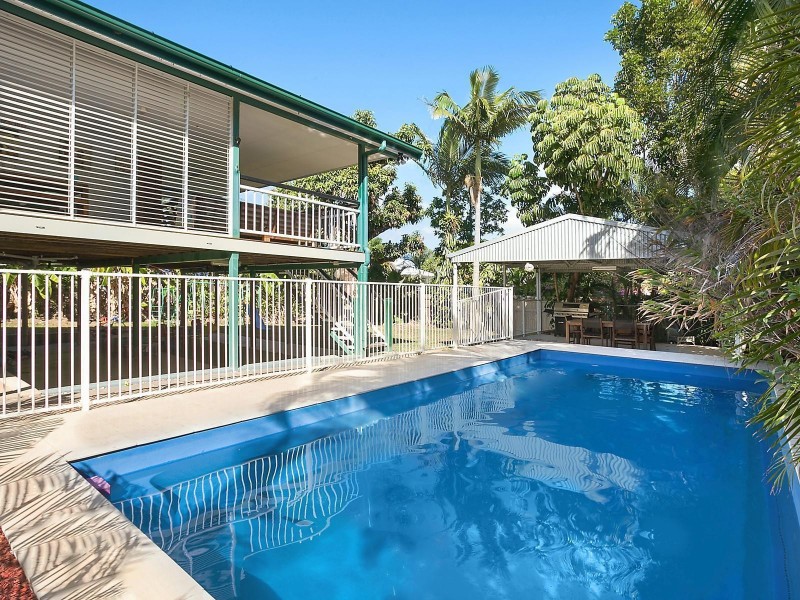 6 Garrick Street, West End QLD 4810