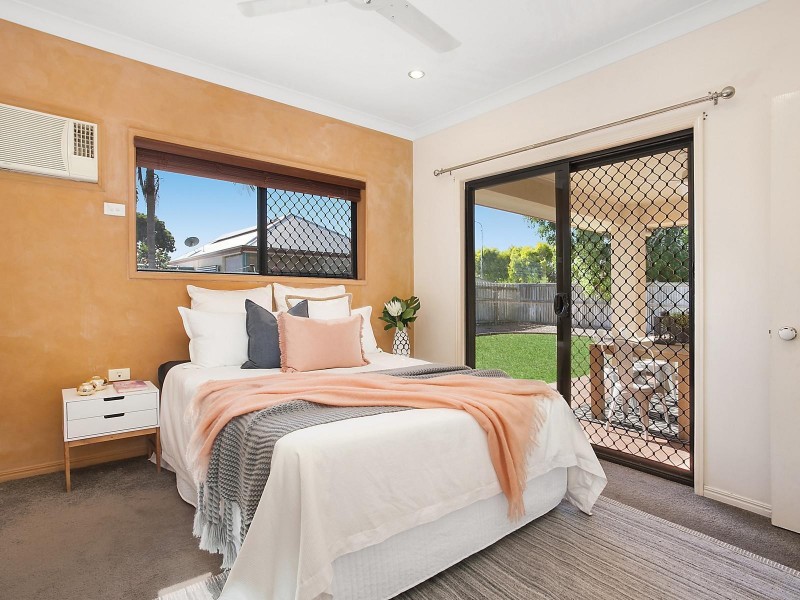 27 Woodlake Avenue, Kirwan QLD 4817