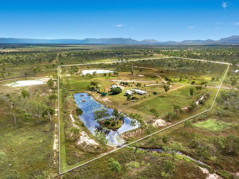 242 Mountview Drive, Toonpan QLD 4816