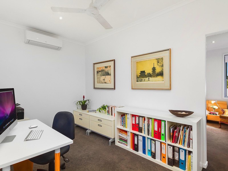 12 Chandon Place, Castle Hill QLD 4810