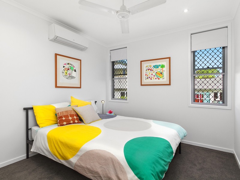 12 Chandon Place, Castle Hill QLD 4810
