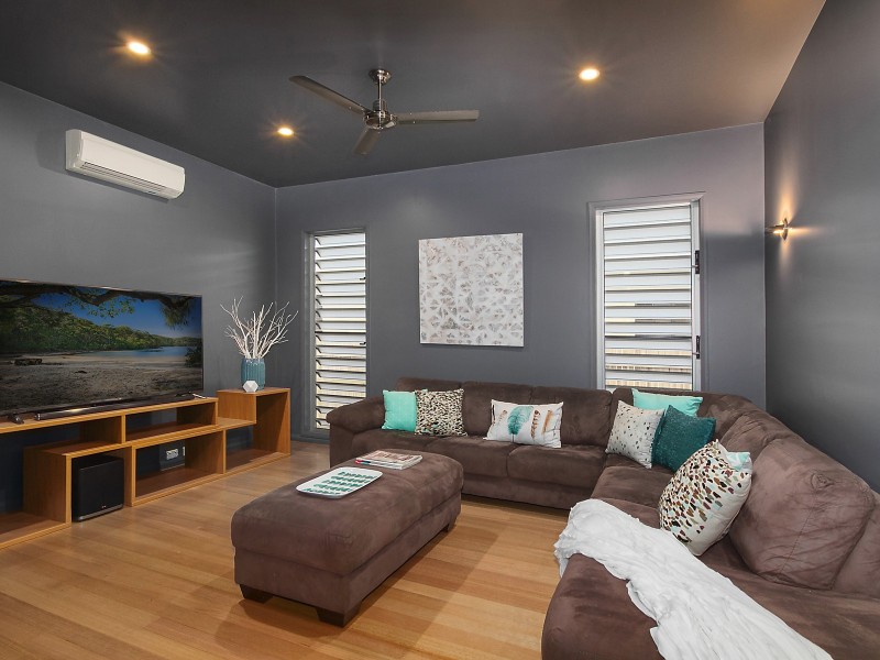 15 Edgewater Terrace, Idalia QLD 4811