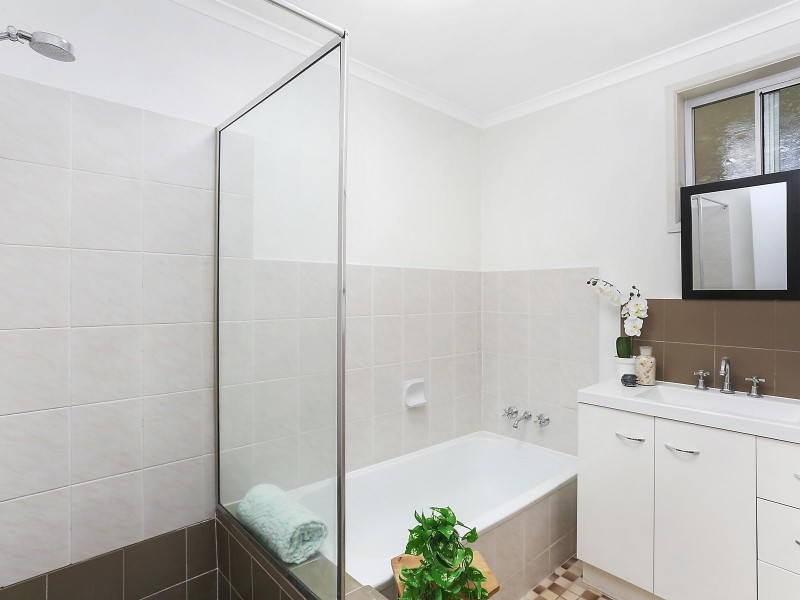 62 Garden Grove Crescent, Kirwan QLD 4817