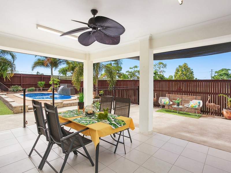 10 Riverstone Court, Mount Louisa QLD 4814