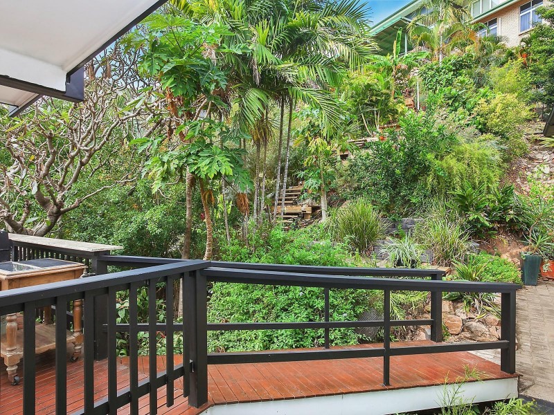 27 Queen Street, North Ward QLD 4810