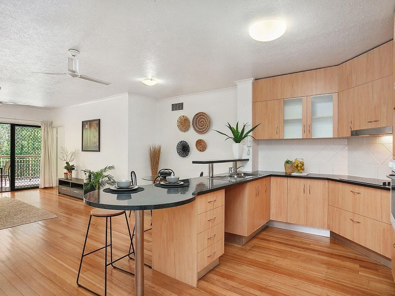 14/2 New England Court, Douglas QLD 4814