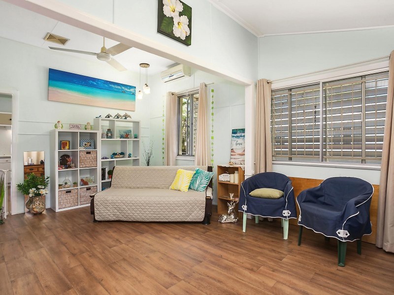 8 Kitchener Road, Pimlico QLD 4812