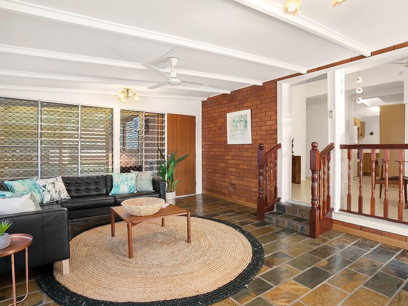 34 McLean Street, Gulliver QLD 4812
