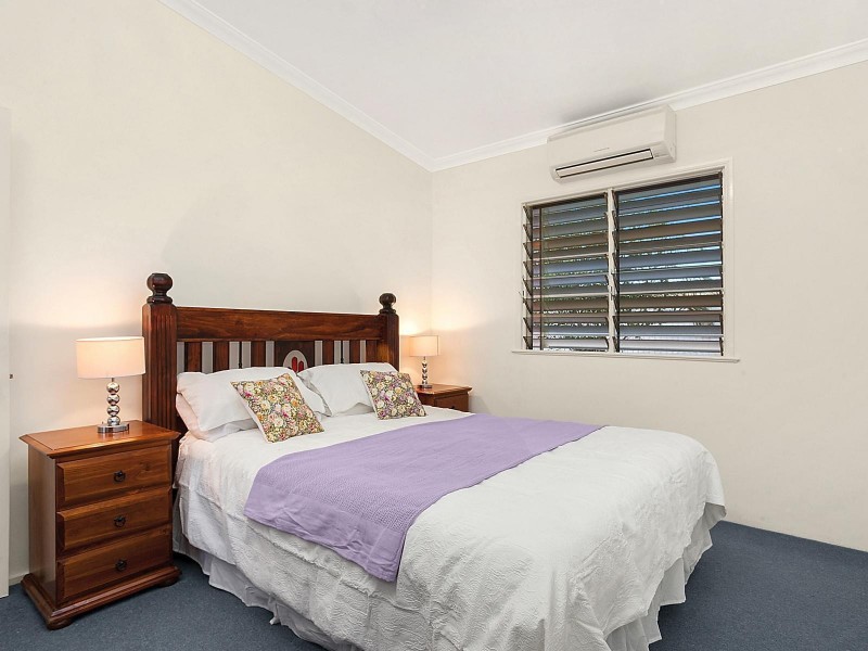 34 McLean Street, Gulliver QLD 4812