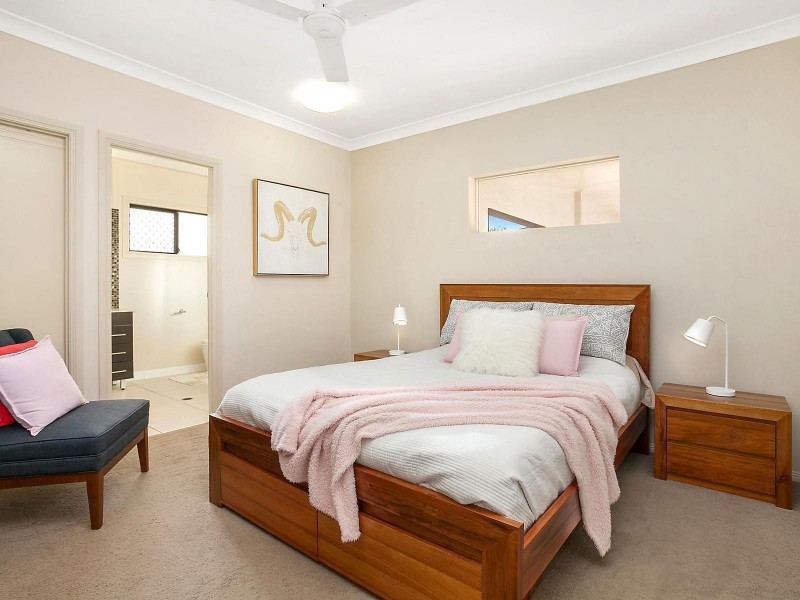 73 Springbrook Parade, Idalia QLD 4811