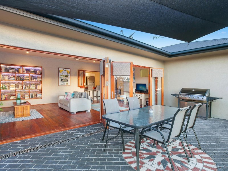 73 Springbrook Parade, Idalia QLD 4811