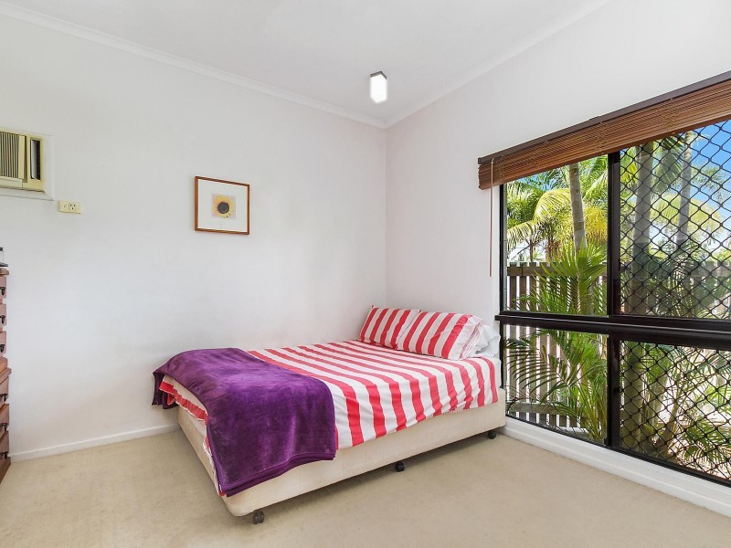 2/33 Plume Street, South Townsville QLD 4810