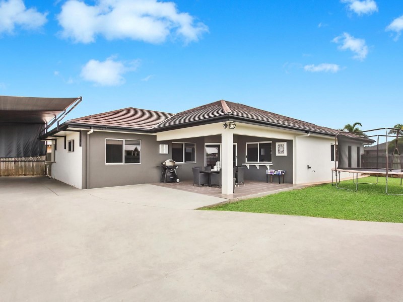 2 Fernbank Parade, Idalia QLD 4811
