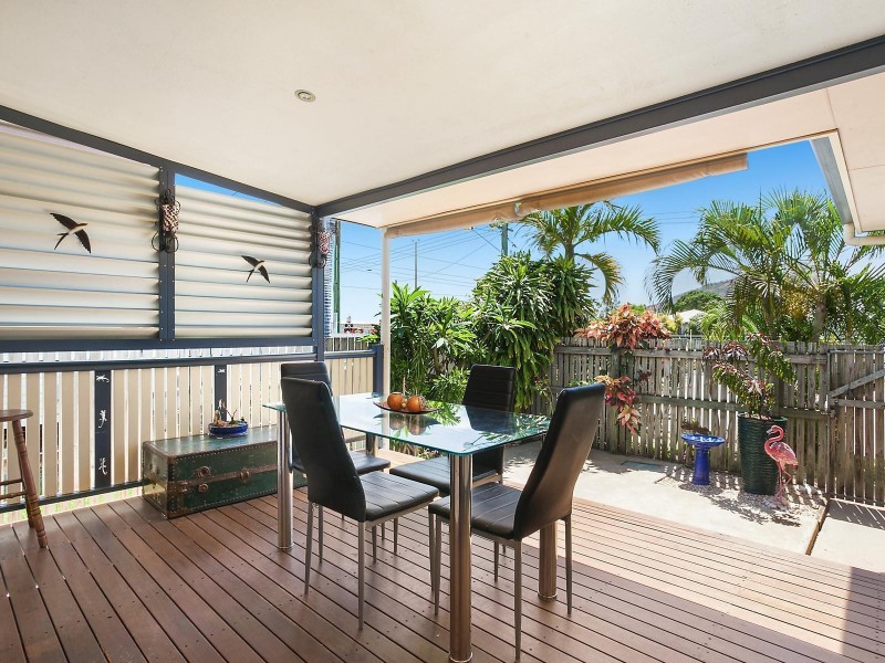 63 Perkins Street, South Townsville QLD 4810