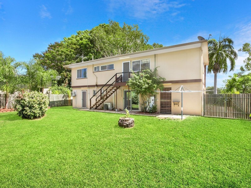 60 Bergin Road, Cranbrook QLD 4814