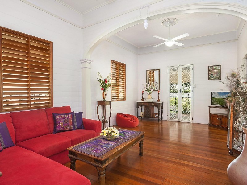 3 Nelson Street, South Townsville QLD 4810