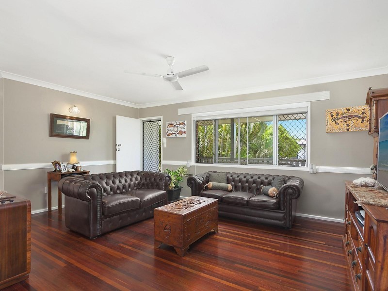 4 Cripps Street, Pallarenda QLD 4810