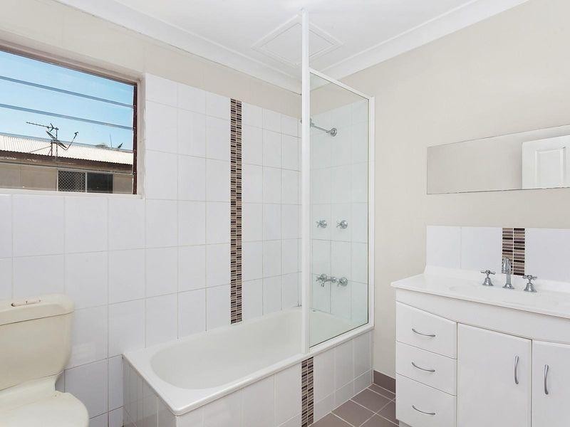 5 Granville Street, Pimlico QLD 4812