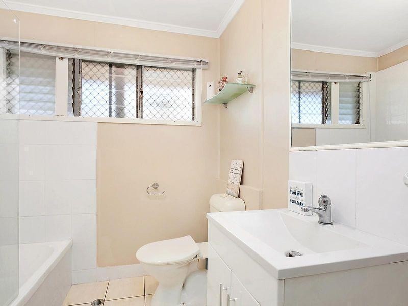 52 Lockheed Street, Garbutt QLD 4814