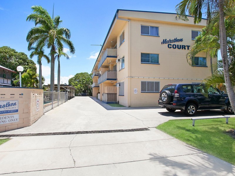 8/11 Vaughn Street, West End QLD 4810