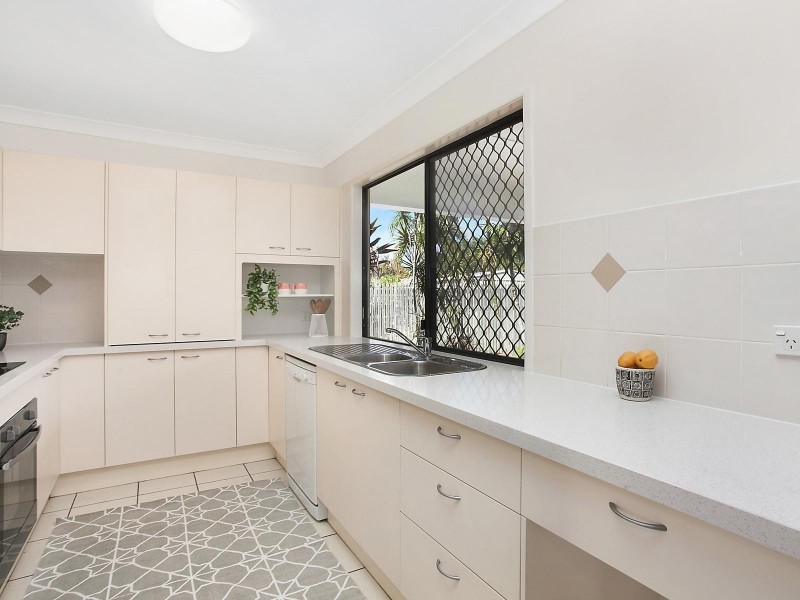 18 Chaimberlane Place, Kirwan QLD 4817