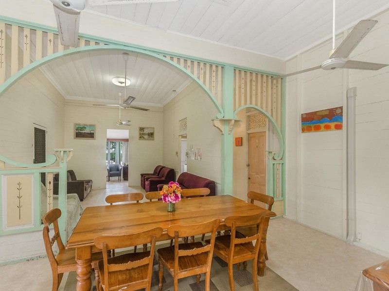 29 Mary Street, West End QLD 4810