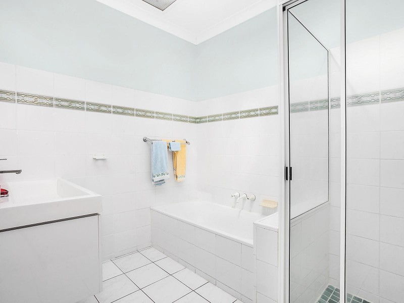 2 Elberry Crescent, Kelso QLD 4815